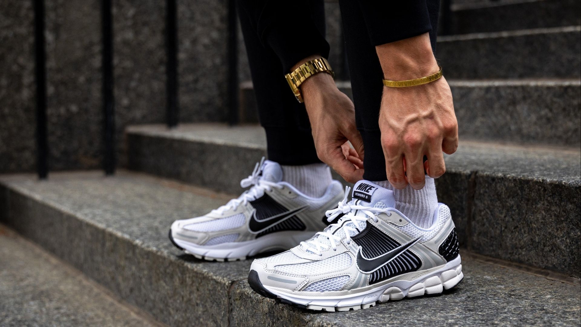 Devant -Pod Expert Soldes Modern Content Planner Presentation